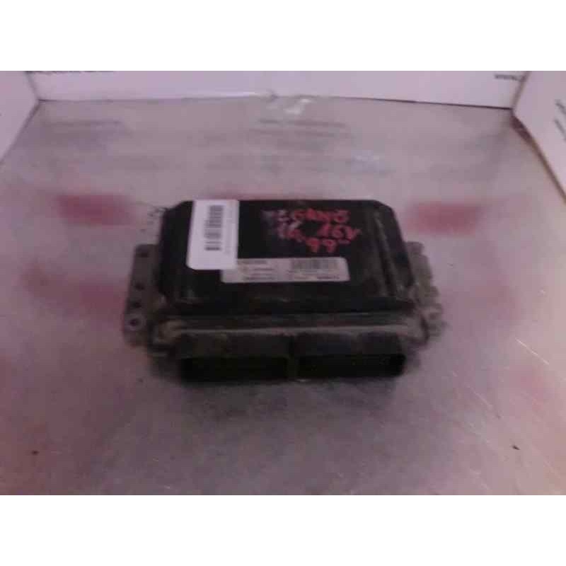 Recambio de centralita motor uce para renault megane i berlina hatchback (ba0) 1.6 referencia OEM IAM S110030054 8200035891 7700