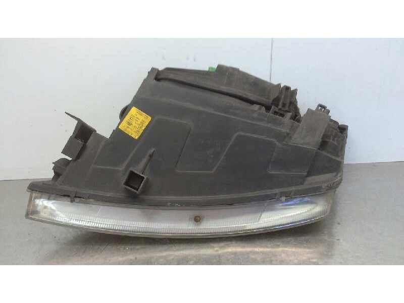 Recambio de faro derecho para ford mondeo berlina (ge) ambiente referencia OEM IAM 1305219106  