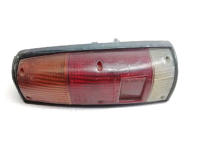 Recambio de piloto trasero derecho para isuzu trooper ubs 17 competition referencia OEM IAM 4267  