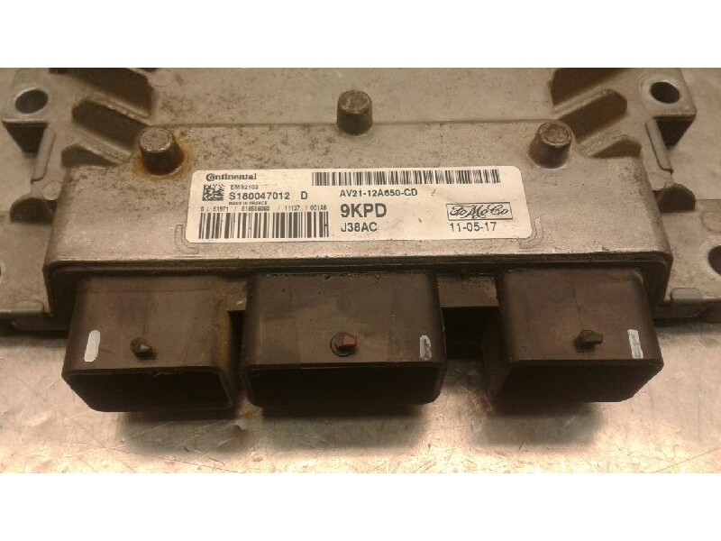 Recambio de centralita motor uce para ford fiesta (cb1) trend referencia OEM IAM S180047012D  
