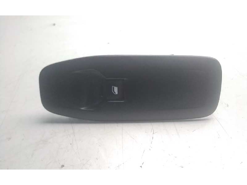 Recambio de mando elevalunas delantero derecho para peugeot 208 style referencia OEM IAM 96751118ZD  