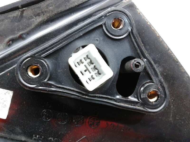 Recambio de retrovisor derecho para daewoo lanos sx referencia OEM IAM 96227725  
