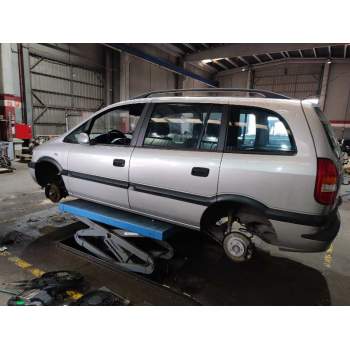 opel zafira a del año 2001