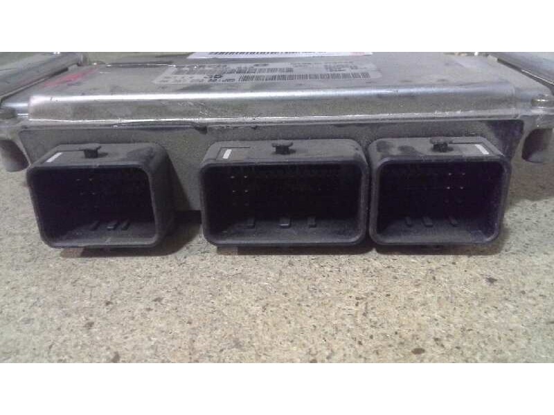 Recambio de centralita motor uce para peugeot 307 (s1) xr referencia OEM IAM 0261206943 9638765680 