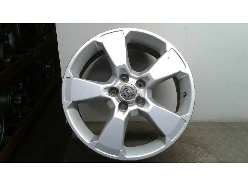 Recambio de llanta aluminio para opel antara cosmo 4x4 referencia OEM IAM 18PULGADAS5TORNILLOS  