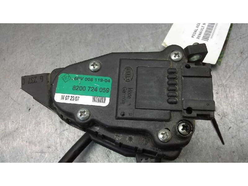 Recambio de pedal acelerador para renault master combi desde ´98 l1h1   batalla 3078 9 - plazas referencia OEM IAM 8200724059  