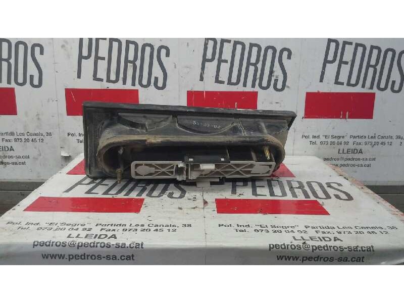 Recambio de piloto trasero izquierdo para renault rapid/express (f40) 1.6 d familiar (f404) referencia OEM IAM   