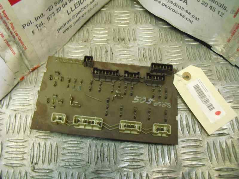 Recambio de caja fusibles para peugeot 505 berlina referencia OEM IAM 219433  