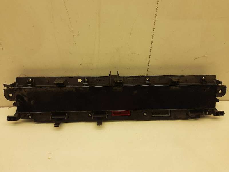 Recambio de cuadro instrumentos para renault scenic ii grand emotion referencia OEM IAM P8200494955A  