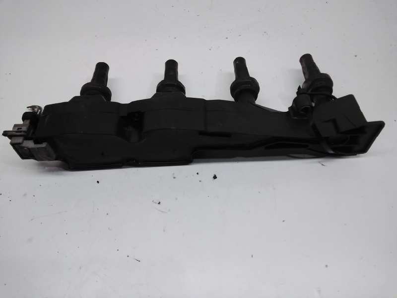 Recambio de bobina encendido para peugeot 307 (s1) xs referencia OEM IAM NGKU6004424E  