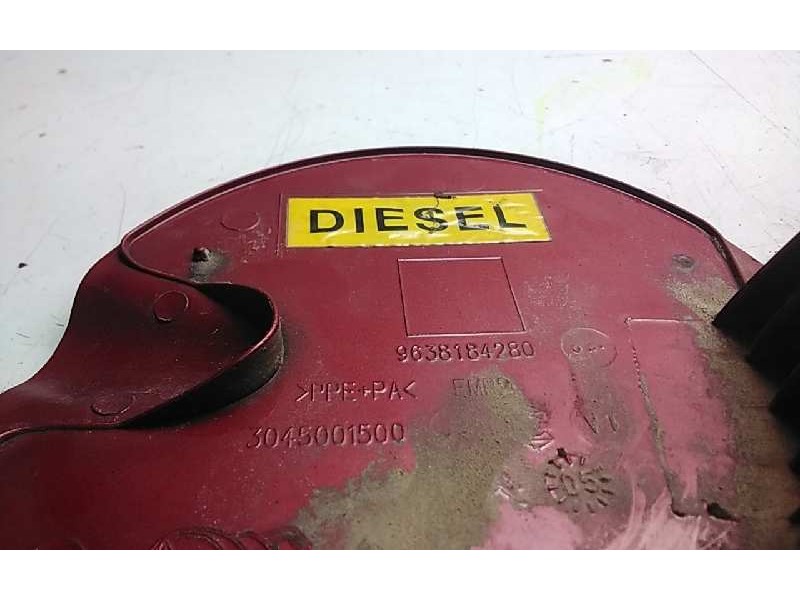 Recambio de tapa exterior combustible para citroen c3 hdi 70 furio referencia OEM IAM 9638184280  