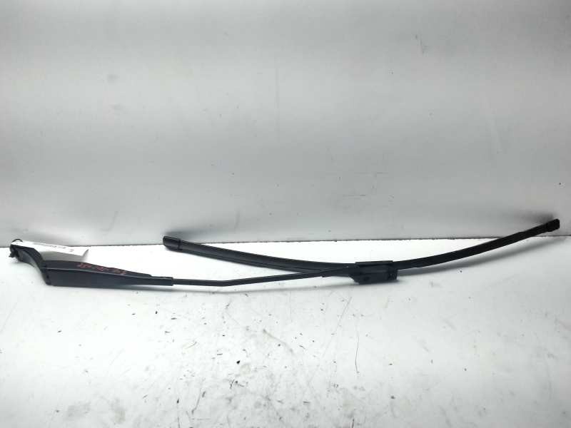 Recambio de brazo limpia delantero izquierdo para peugeot 208 style referencia OEM IAM 9673291980  