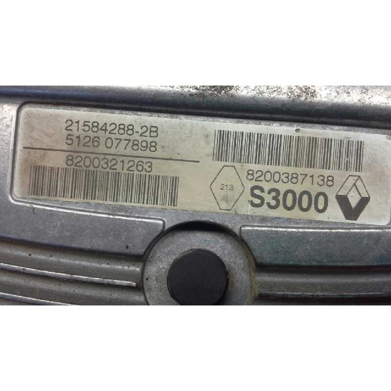 Recambio de centralita motor uce para renault scenic ii 1.6 16v referencia OEM IAM 8200387138 291 