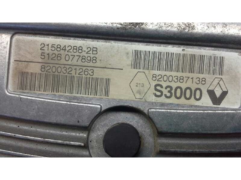 Recambio de centralita motor uce para renault scenic ii 1.6 16v referencia OEM IAM 8200387138 291 