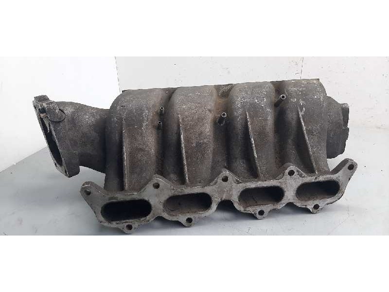 Recambio de colector admision para renault 19 hatchback (b/c53) 1.8 referencia OEM IAM 7700599313  43467