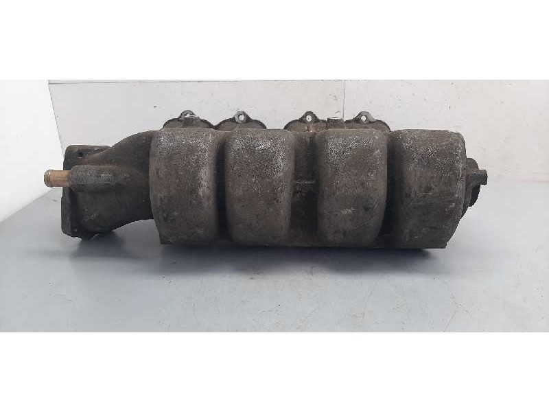 Recambio de colector admision para renault 19 hatchback (b/c53) 1.8 referencia OEM IAM 7700599313  43467