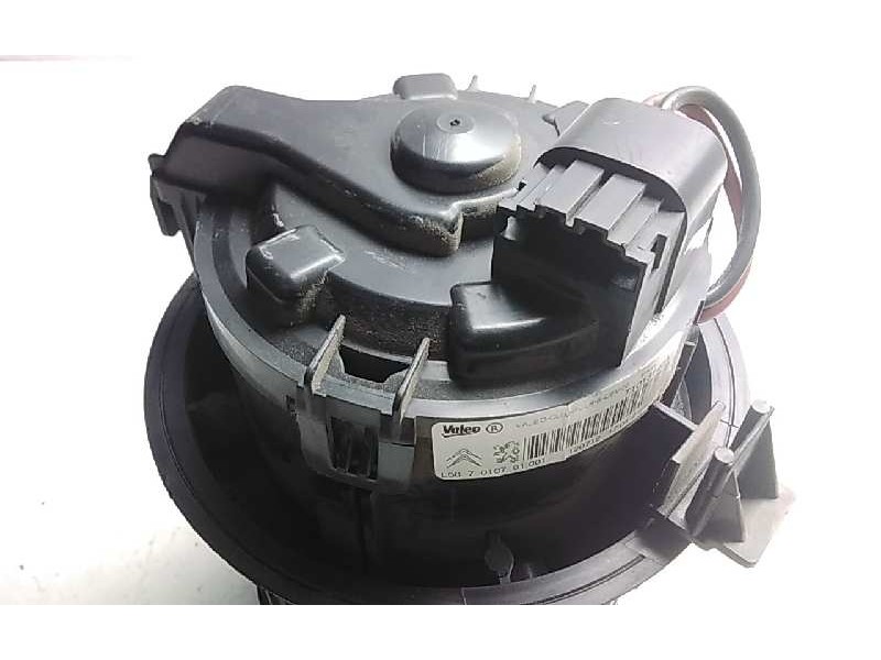 Recambio de motor calefaccion para peugeot 208 style referencia OEM IAM T1013140A  