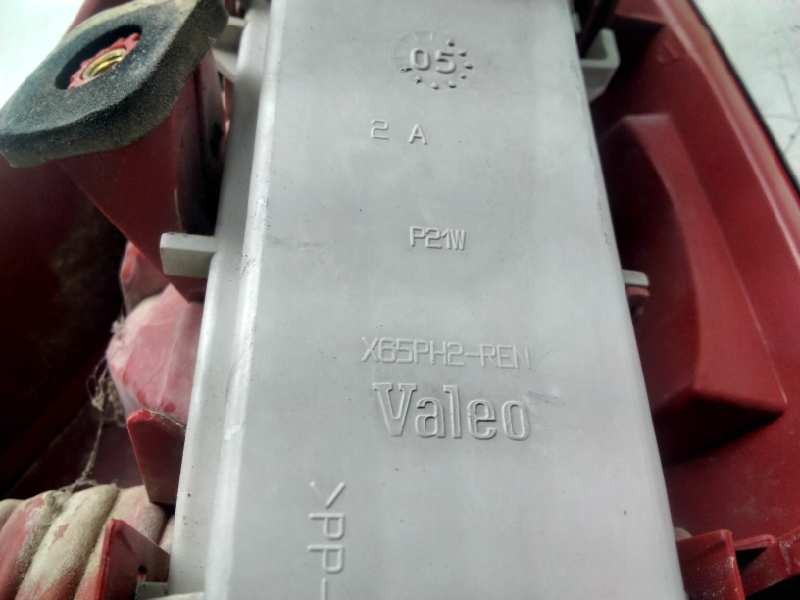 Recambio de piloto trasero izquierdo para renault clio ii fase ii (b/cb0) referencia OEM IAM X65PH2REN  