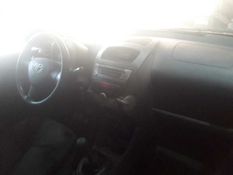 toyota aygo (kgb/wnb) del año 2007