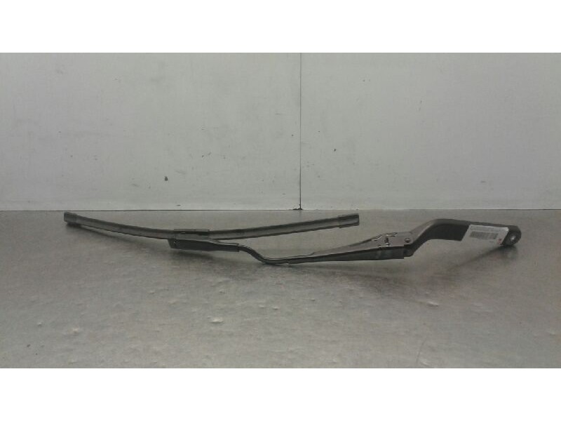 Recambio de brazo limpia delantero derecho para mini countryman (r60) one d referencia OEM IAM 61619806441  