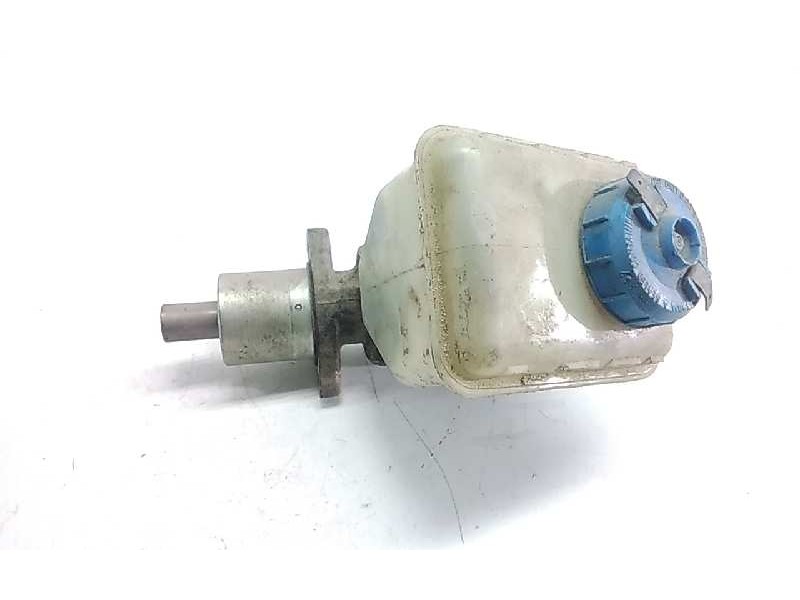 Recambio de bomba freno para peugeot 205 berlina 1.1 mito referencia OEM IAM 313310  