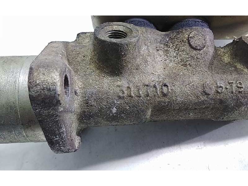 Recambio de bomba freno para peugeot 205 berlina 1.1 mito referencia OEM IAM 313310  