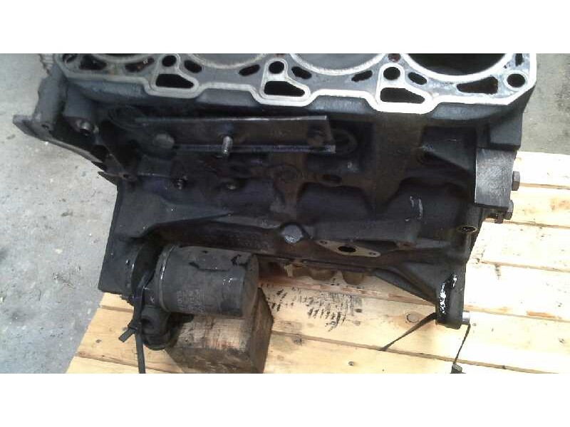 Recambio de bloque armado para fiat brava (182) td 75 sx referencia OEM IAM 182AA8000  