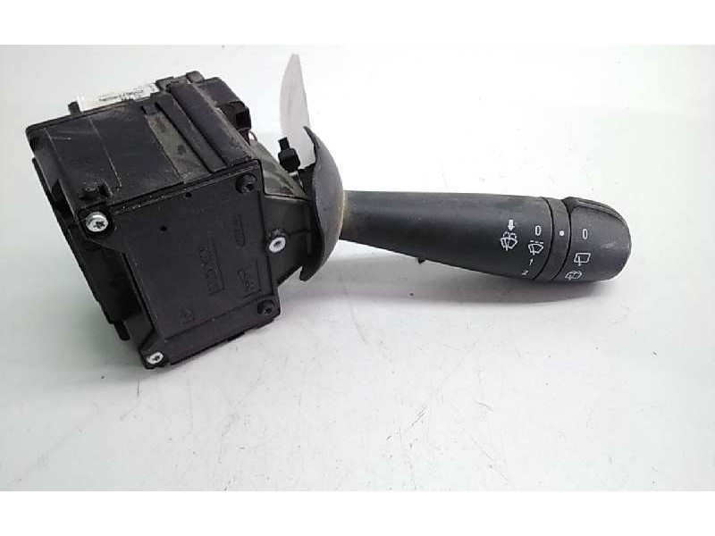 Recambio de mando limpia para dacia dokker ambiance referencia OEM IAM 255671453R  