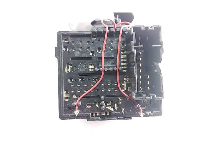 Recambio de mando limpia para dacia dokker ambiance referencia OEM IAM 255671453R  