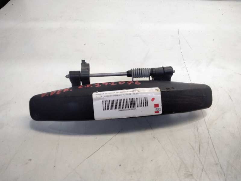 Recambio de maneta exterior delantera derecha para dacia dokker ambiance referencia OEM IAM 806068777R  