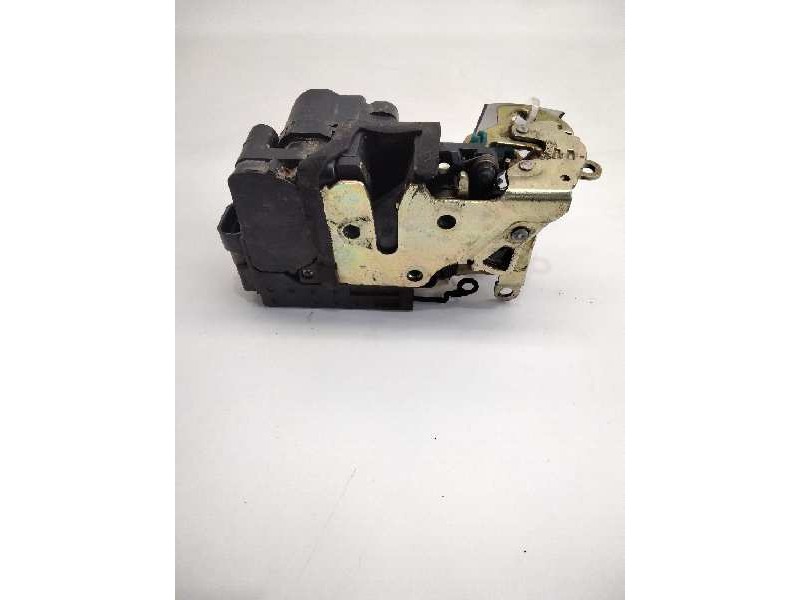 Recambio de cerradura puerta delantera izquierda para daewoo evanda cdx referencia OEM IAM 96327383  
