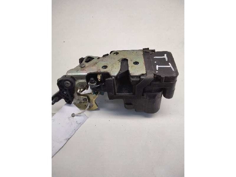 Recambio de cerradura puerta trasera izquierda para daewoo evanda cdx referencia OEM IAM 96225001  