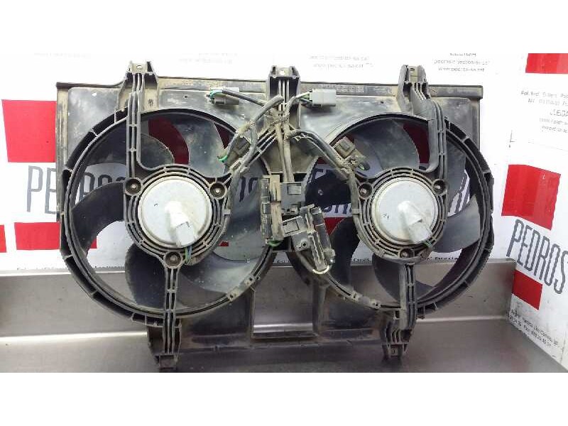 Recambio de electroventilador para nissan serena (c23m) 2.3 diesel referencia OEM IAM 21410-7C052 BOSCH 