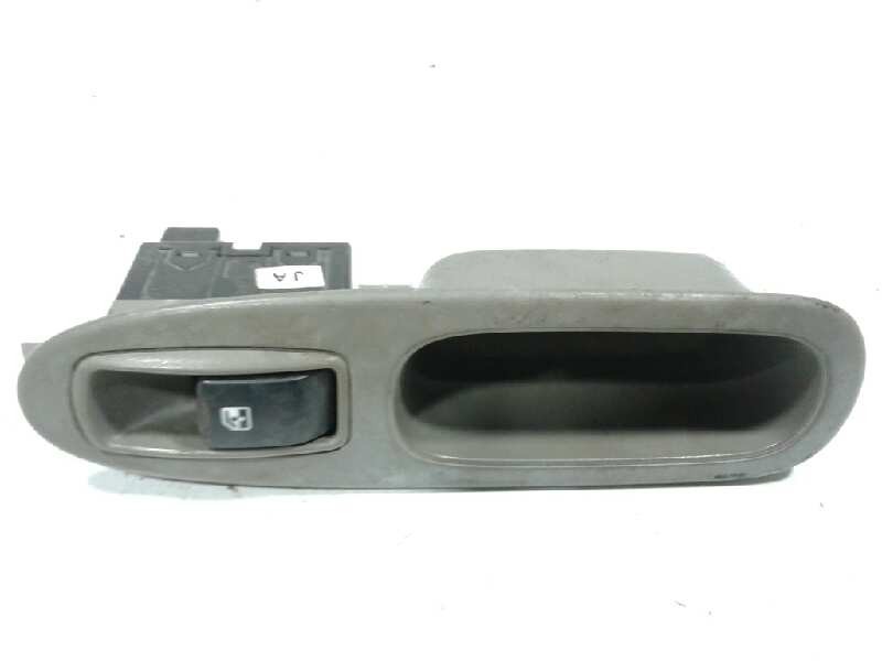 Recambio de mando elevalunas trasero derecho para daewoo evanda cdx referencia OEM IAM 96430477  