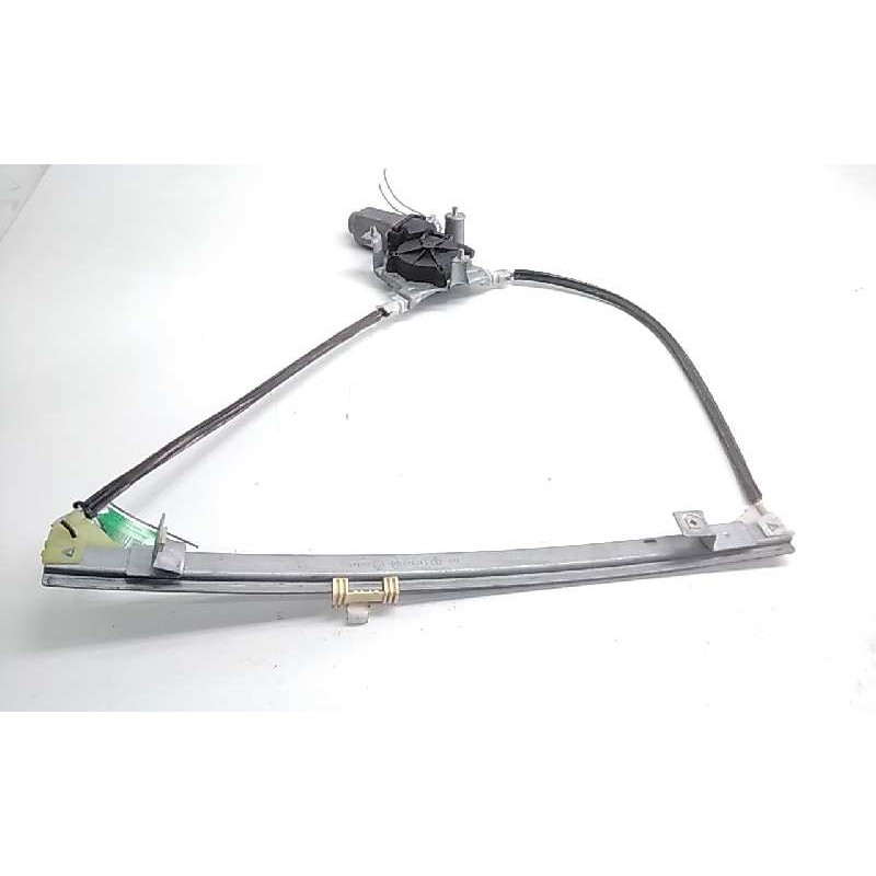 Recambio de elevalunas delantero izquierdo para renault clio ii fase ii (b/cb0) authentique referencia OEM IAM 400733  