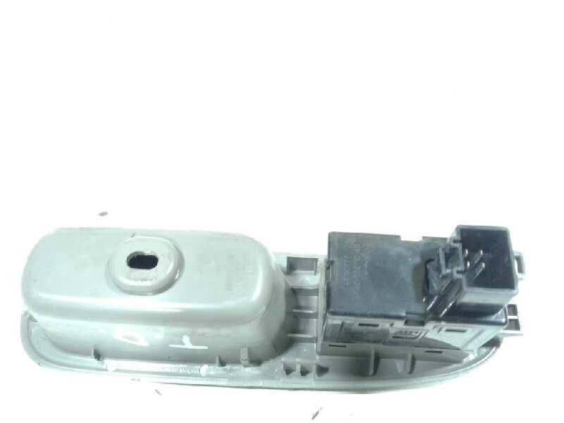 Recambio de mando elevalunas trasero derecho para daewoo evanda cdx referencia OEM IAM 96430477  