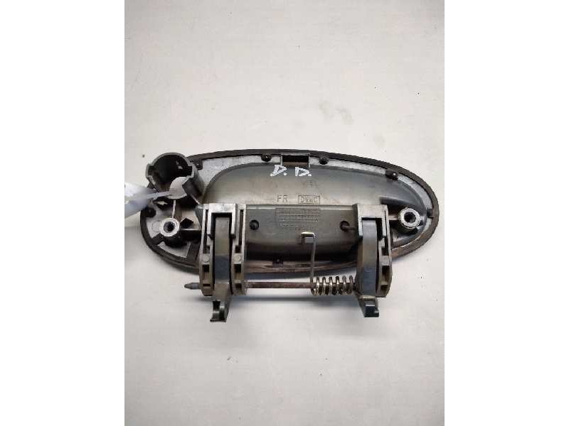 Recambio de maneta exterior delantera derecha para daewoo evanda cdx referencia OEM IAM 96326830  