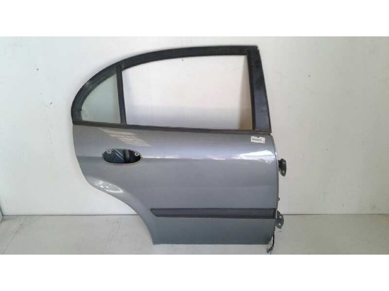 Recambio de puerta trasera derecha para daewoo evanda cdx referencia OEM IAM 96483848  