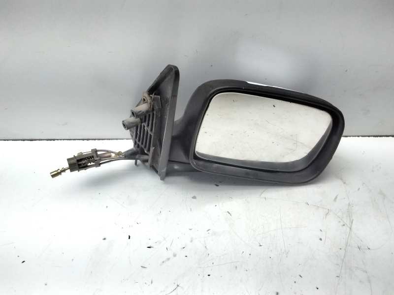 Recambio de retrovisor derecho para skoda pickup lx referencia OEM IAM 415501410LLR  