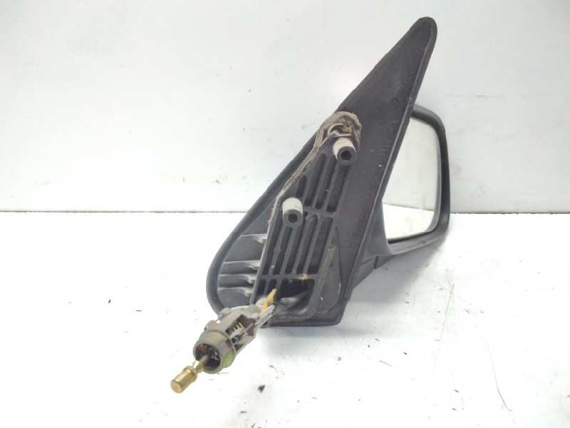 Recambio de retrovisor derecho para skoda pickup lx referencia OEM IAM 415501410LLR  