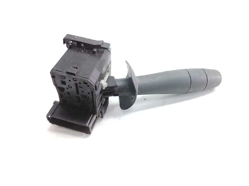 Recambio de mando limpia para renault mascott fg 160. 35/55/65 cabina individual referencia OEM IAM 8200251704  