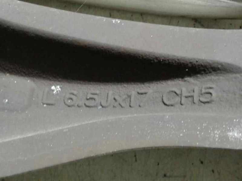 Recambio de llanta aluminio para nissan qashqai (j10) acenta referencia OEM IAM 17-5-TORNILLOS  