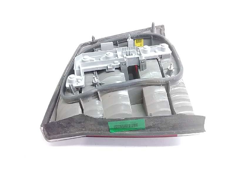 Recambio de piloto trasero izquierdo para opel vectra c berlina cosmo referencia OEM IAM 1313100  