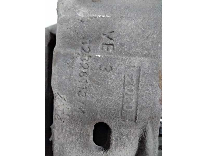 Recambio de pinza freno delantera derecha para volvo s40 berlina 1.8i referencia OEM IAM 32323113  