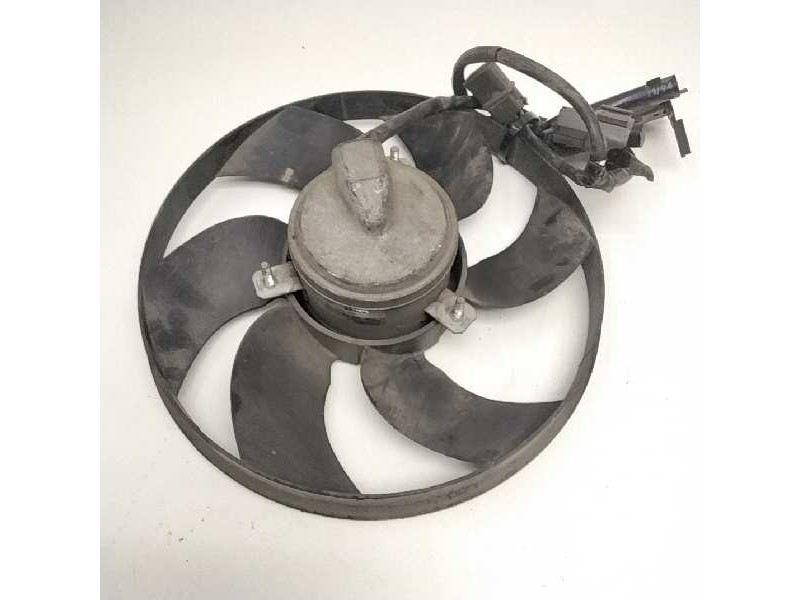 Recambio de electroventilador para nissan serena (c23m) 2.0 cat referencia OEM IAM 0130304236  44470