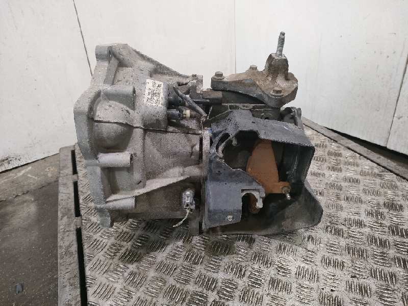 Recambio de caja cambios para ford fiesta (cbk) ambiente referencia OEM IAM 2N1R7002CB  