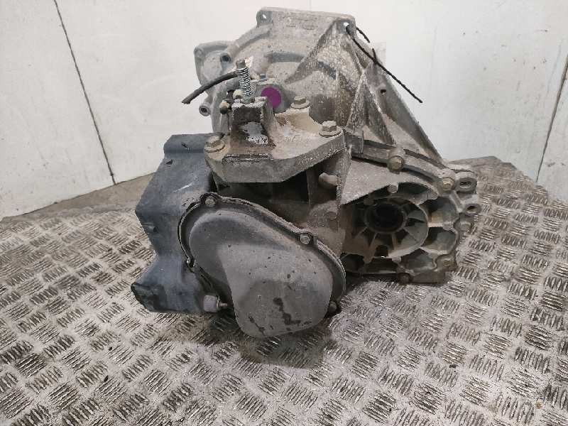 Recambio de caja cambios para ford fiesta (cbk) ambiente referencia OEM IAM 2N1R7002CB  