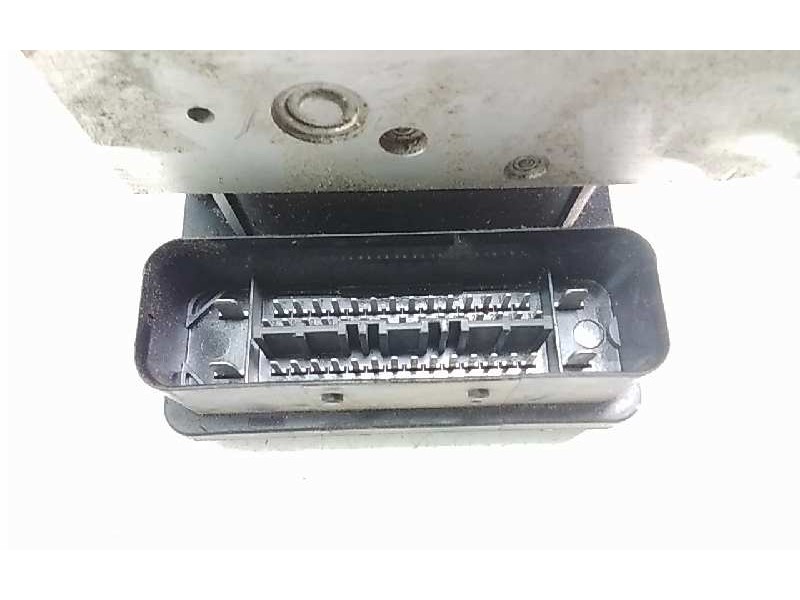 Recambio de abs para ssangyong rodius xdi premium referencia OEM IAM 4894021300  