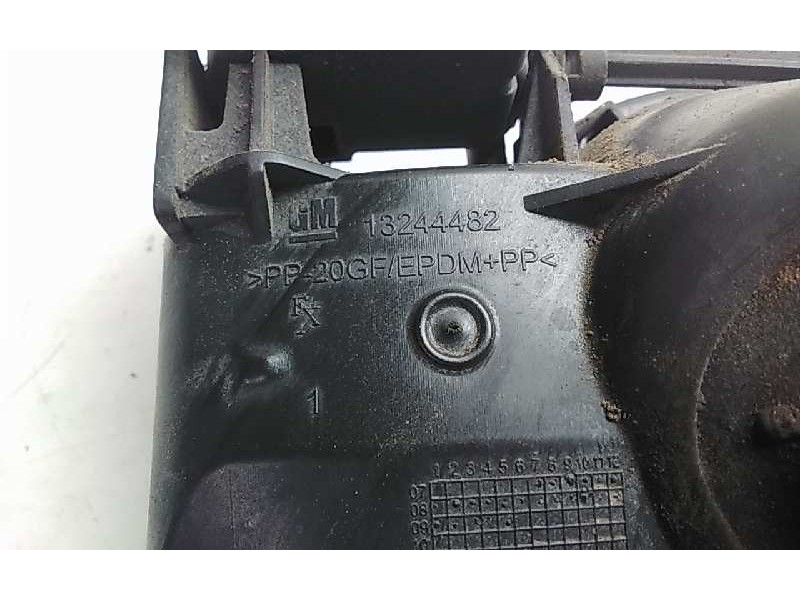 Recambio de tapa exterior combustible para opel insignia berlina cosmo referencia OEM IAM 13244482  
