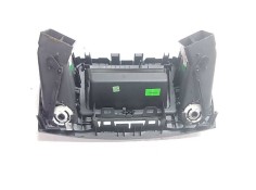 Recambio de aireador central para opel insignia berlina cosmo referencia OEM IAM 495050031   2